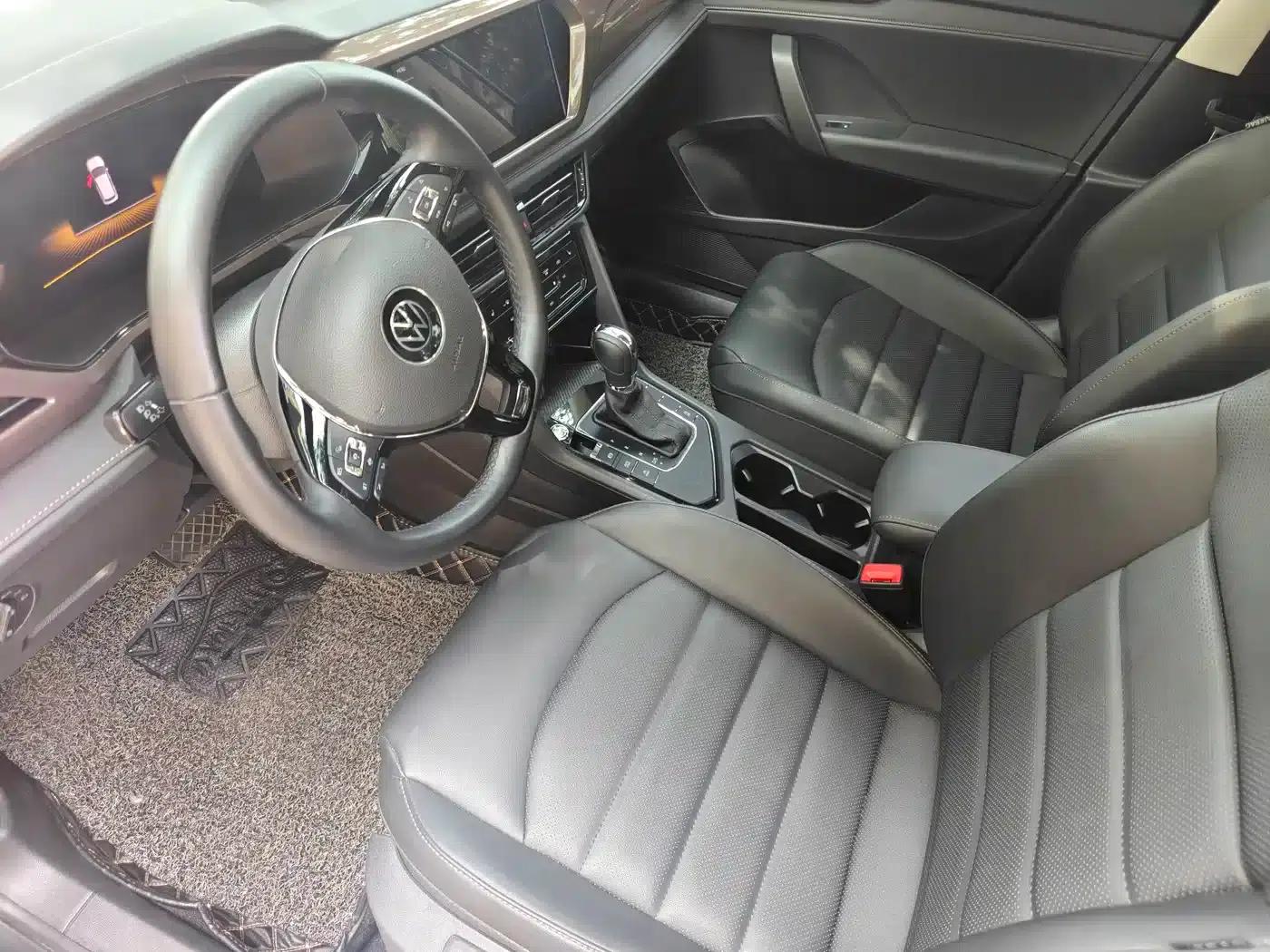 Tharu 2022 280TSI 2WD Luxury Edition — миниатюра 10
