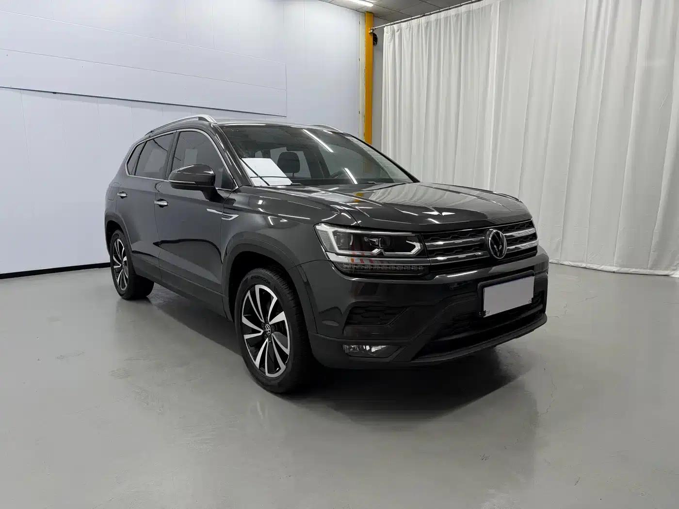 Tharu 2022 280TSI 2WD Luxury Edition — миниатюра 3