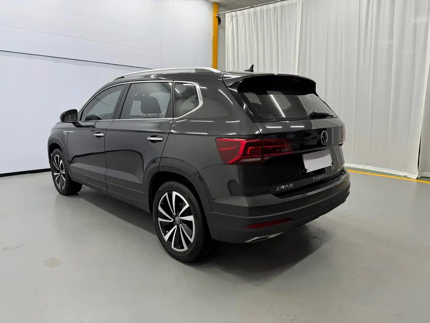 Tharu 2022 280TSI 2WD Luxury Edition — миниатюра 4