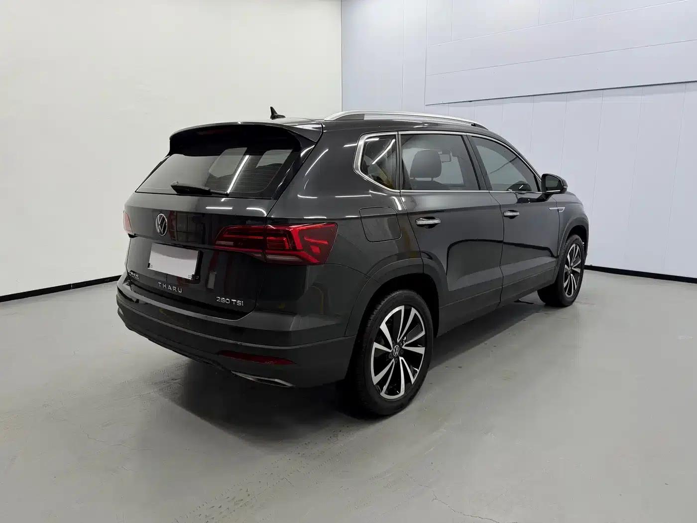 Tharu 2022 280TSI 2WD Luxury Edition — миниатюра 6