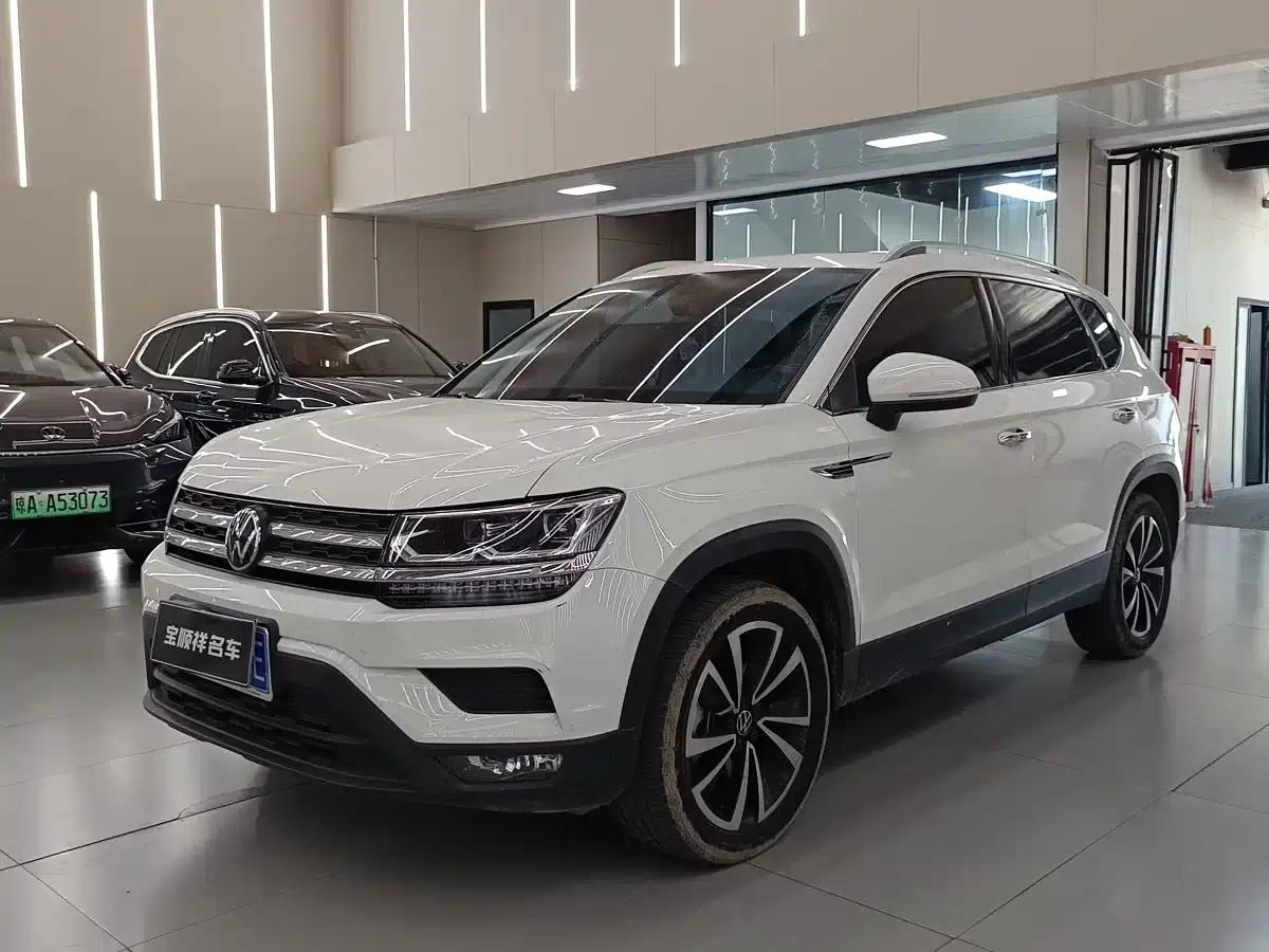 Tharu 2022 280TSI 2WD Luxury Edition — миниатюра 1