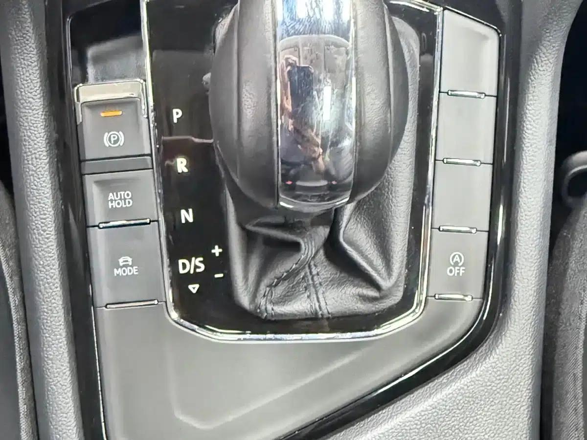 Tharu 2022 280TSI 2WD Luxury Edition — миниатюра 11