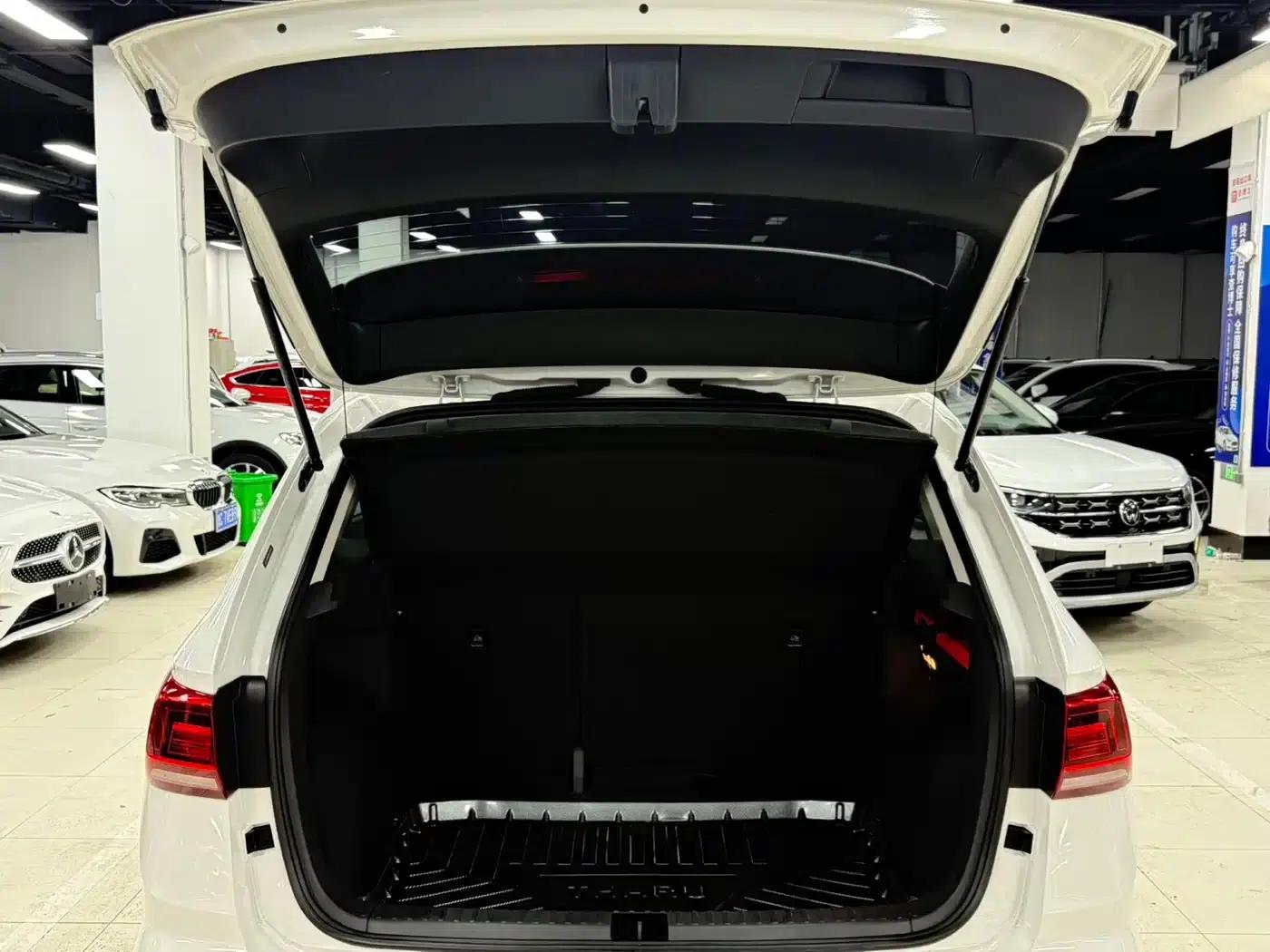Tharu 2022 280TSI 2WD Luxury Edition — миниатюра 21