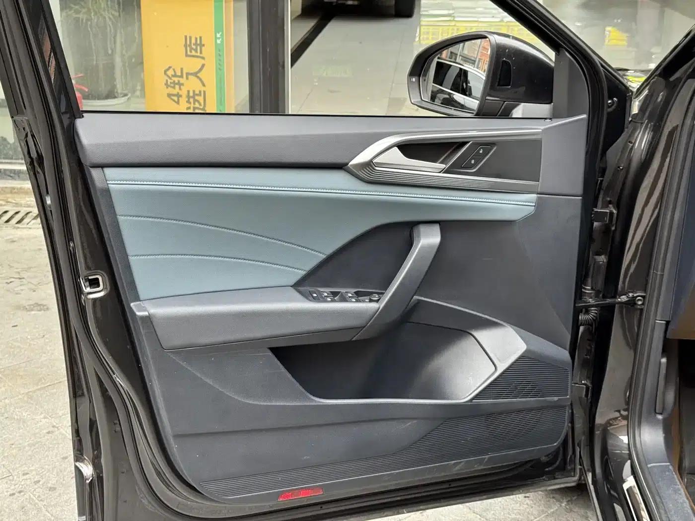 Tharu 2024 300TSI 2WD Full Moon Edition — миниатюра 16