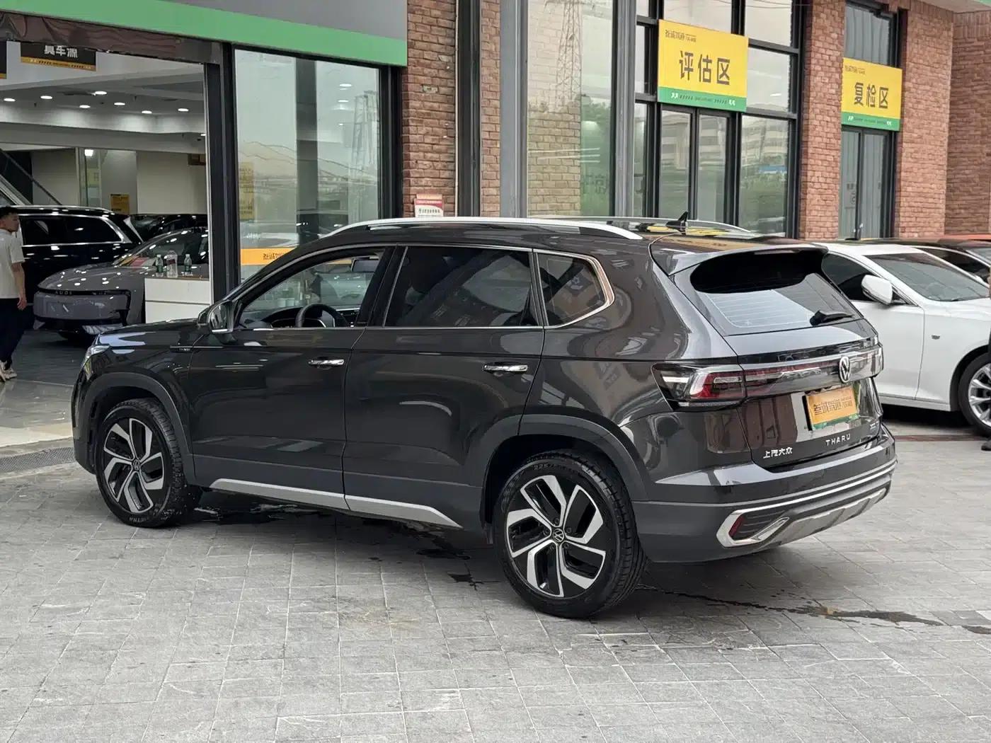 Tharu 2024 300TSI 2WD Full Moon Edition — миниатюра 6