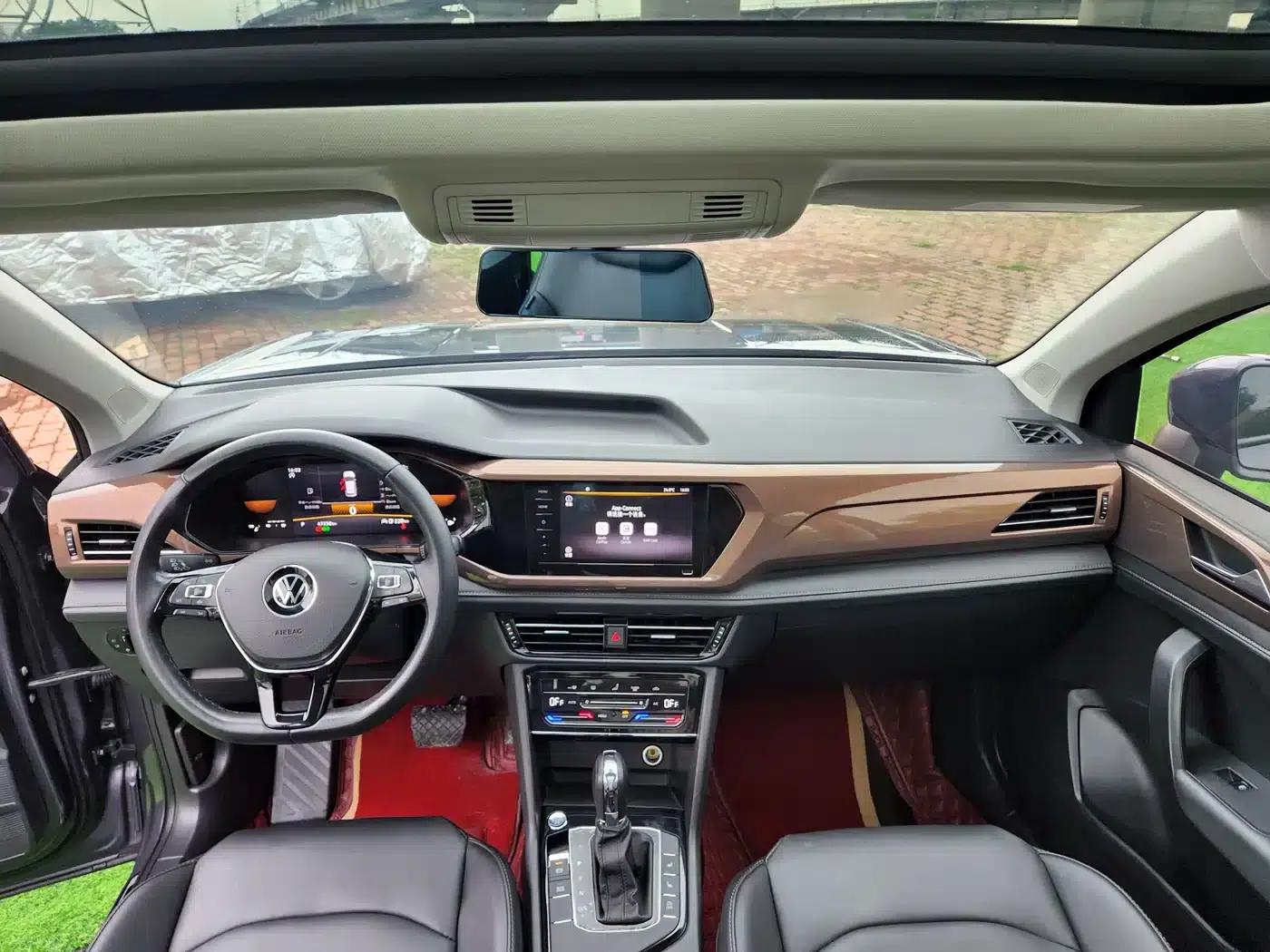 Tharu 2022 280TSI 2WD Comfort Edition — миниатюра 10