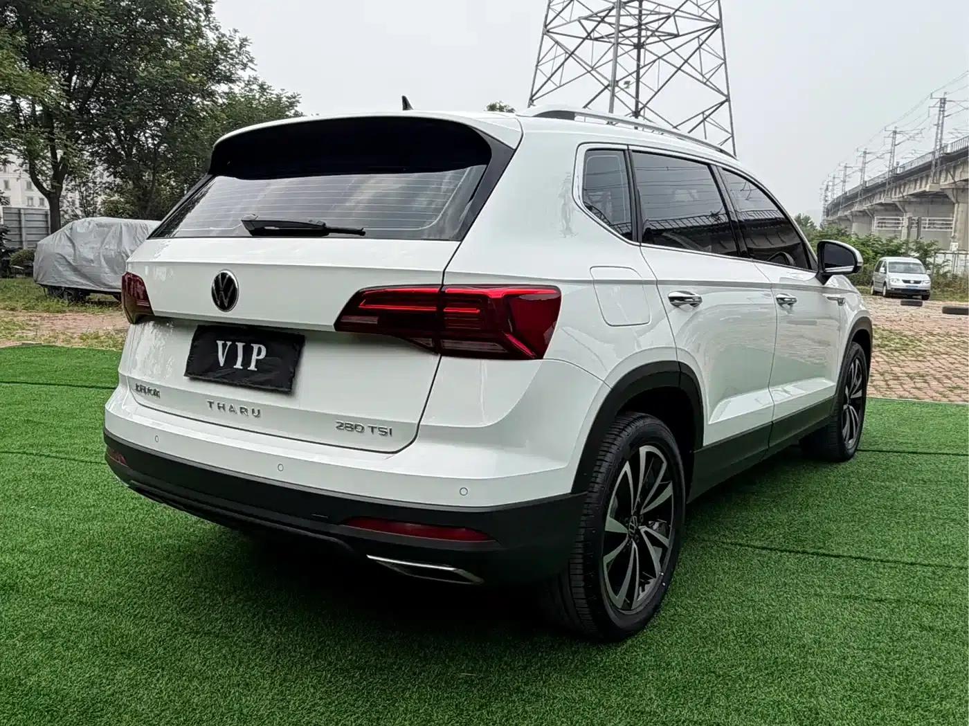 Tharu 2022 280TSI 2WD Luxury Edition — миниатюра 6