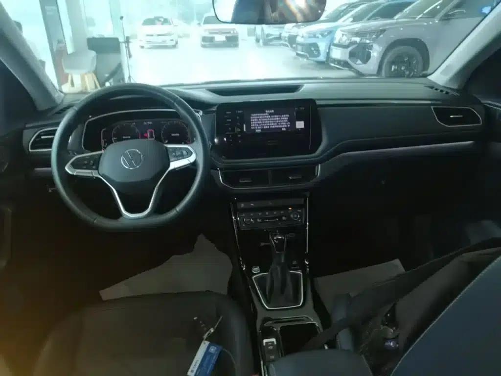 Tharu 2025 New Elite 300TSI Enjoy Edition — миниатюра 10