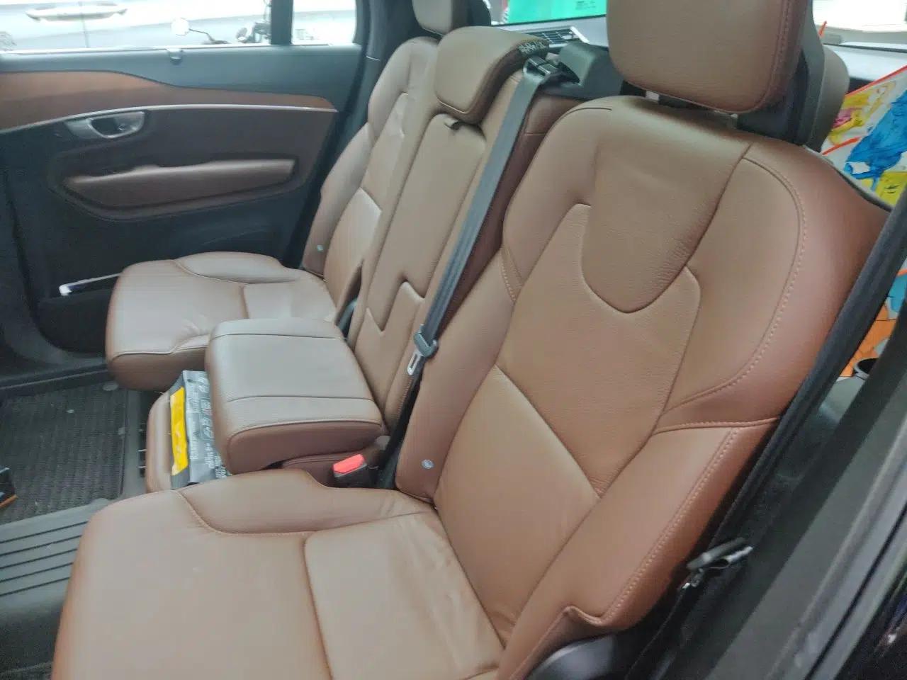 Volvo XC90 2024 B6 Zhiyi Luxury 7-Seater — миниатюра 17