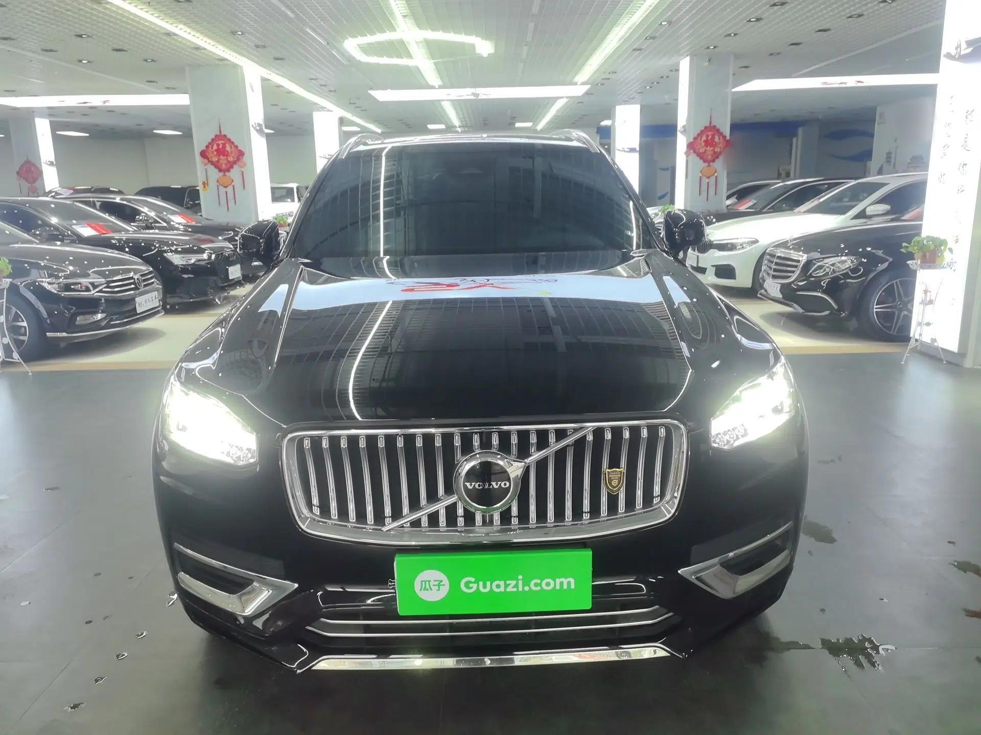 Volvo XC90 2024 B5 SmartDrive Luxury Edition 5 Seats — миниатюра 2