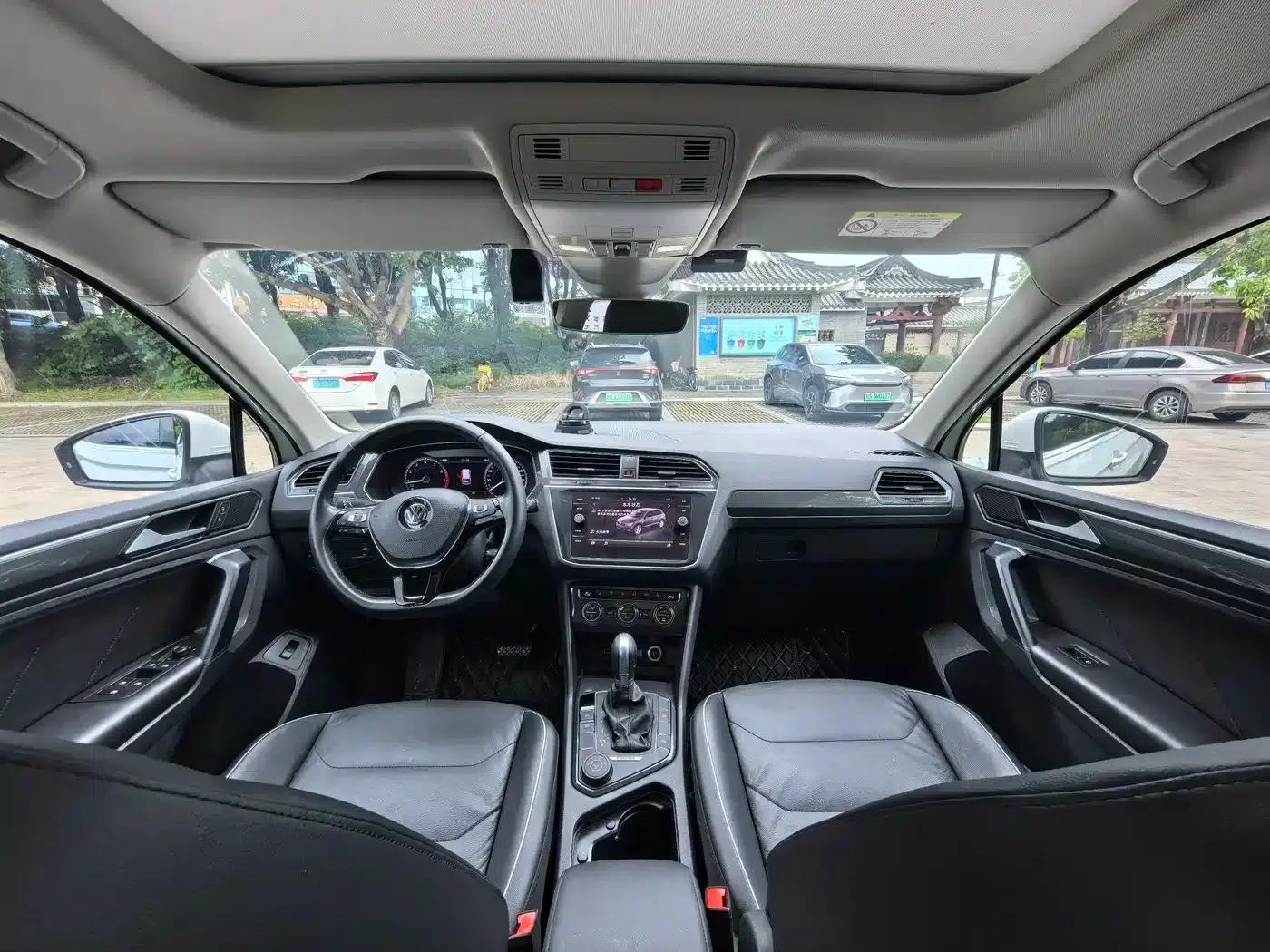 2018 Tiguan 330TSI AWD Elite Edition — миниатюра 5