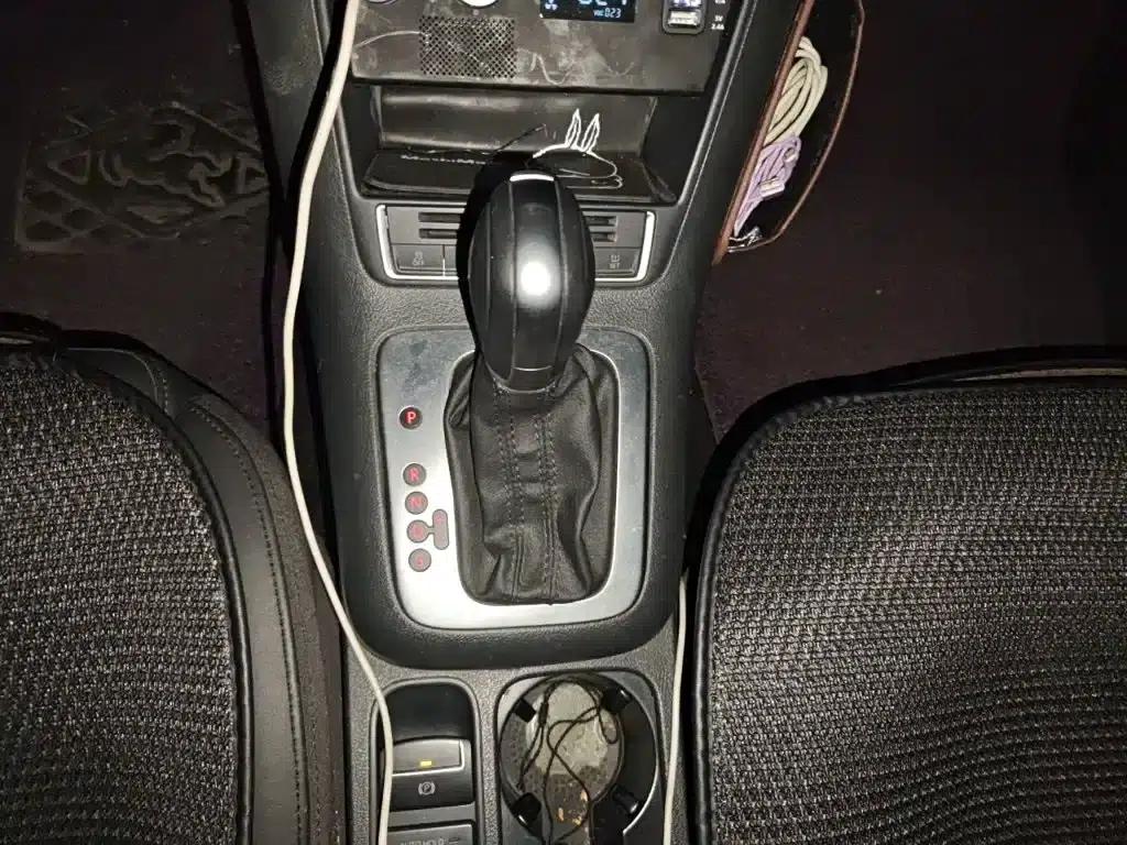 2013 Volkswagen Tiguan 1.8TSI Automatic 2WD Comfort Edition — миниатюра 10