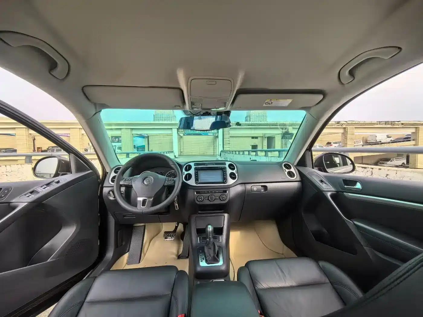 2015 Volkswagen Tiguan 1.8TSI Automatic 4WD Comfort Edition — миниатюра 4