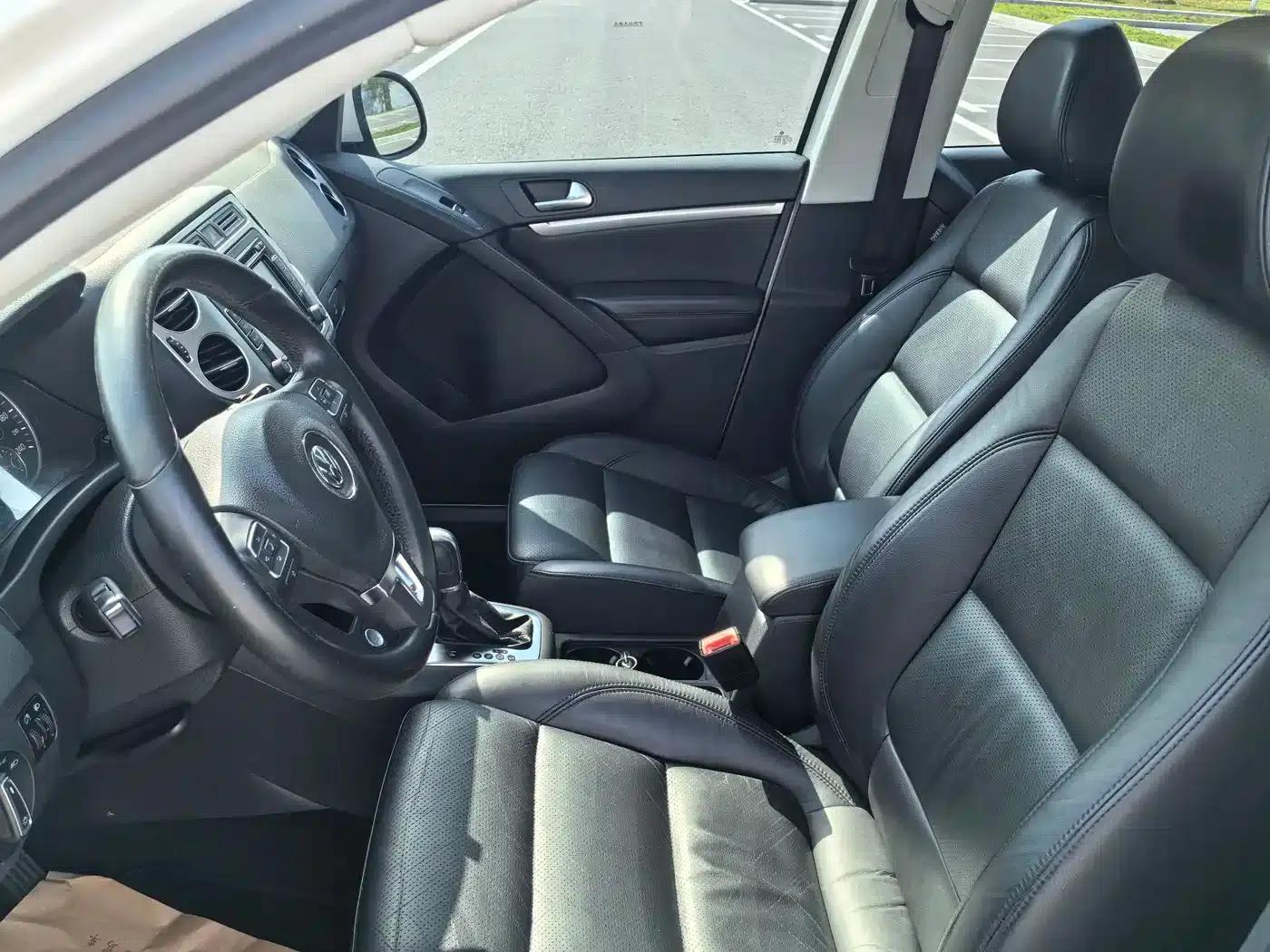Tiguan 2015 1.8TSI Automatic 2WD Luxury — миниатюра 4