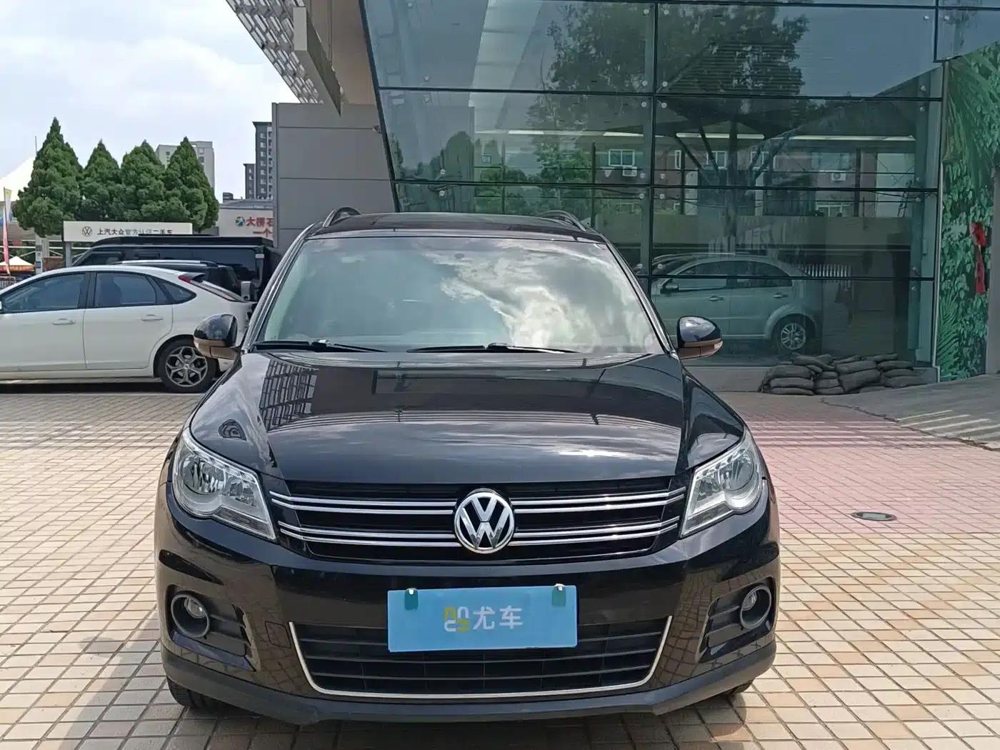 Tiguan 2010 1.8TSI Automatic 4WD Fashion Edition — миниатюра 2
