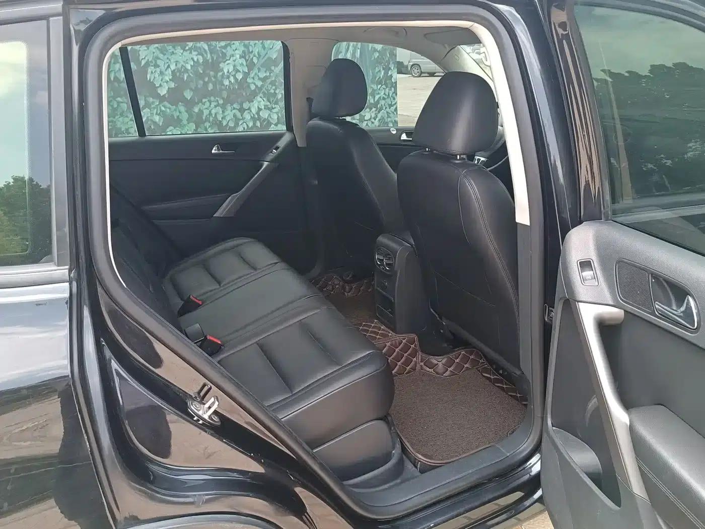 Tiguan 2010 1.8TSI Automatic 4WD Fashion Edition — миниатюра 13