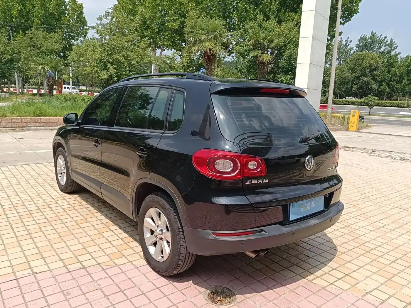 Tiguan 2010 1.8TSI Automatic 4WD Fashion Edition — миниатюра 16