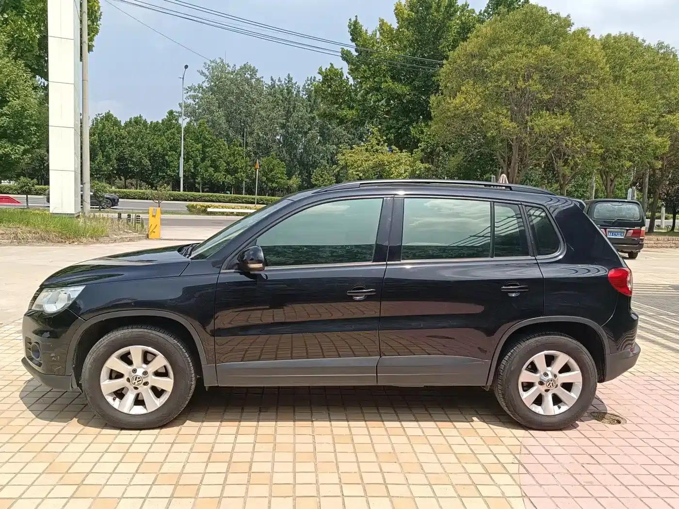 Tiguan 2010 1.8TSI Automatic 4WD Fashion Edition — миниатюра 3