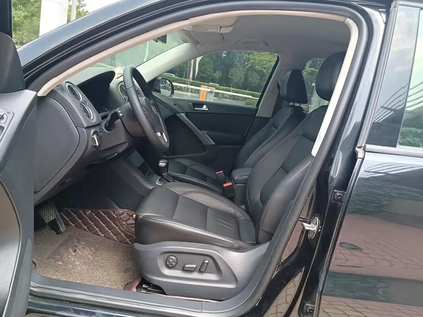 Tiguan 2010 1.8TSI Automatic 4WD Fashion Edition — миниатюра 4
