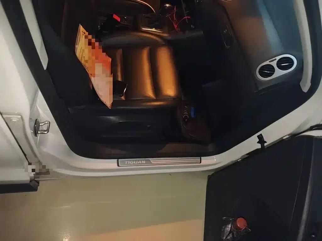 2015 Volkswagen Tiguan 1.8TSI Automatic 2WD Comfort Edition — миниатюра 21