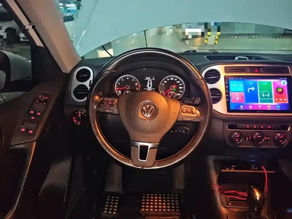 2015 Volkswagen Tiguan 1.8TSI Automatic 2WD Comfort Edition — миниатюра 6