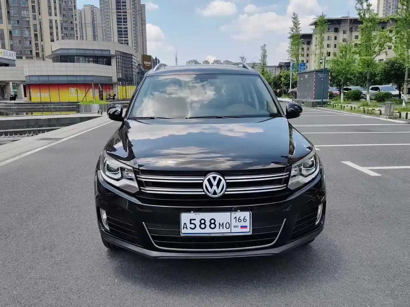Tiguan 2015 1.8TSI Automatic 2WD Luxury — миниатюра 2