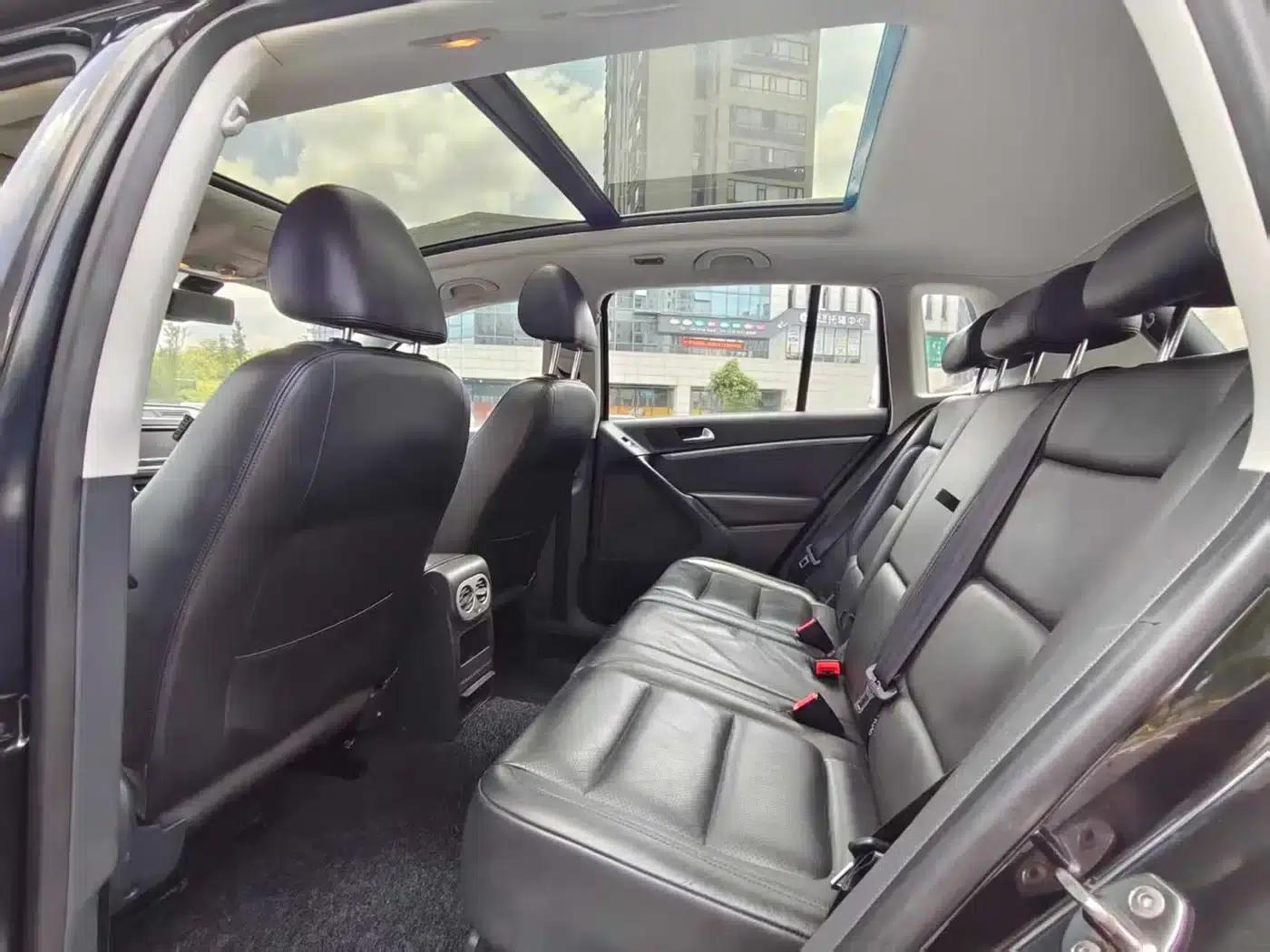 Tiguan 2015 1.8TSI Automatic 2WD Luxury — миниатюра 6