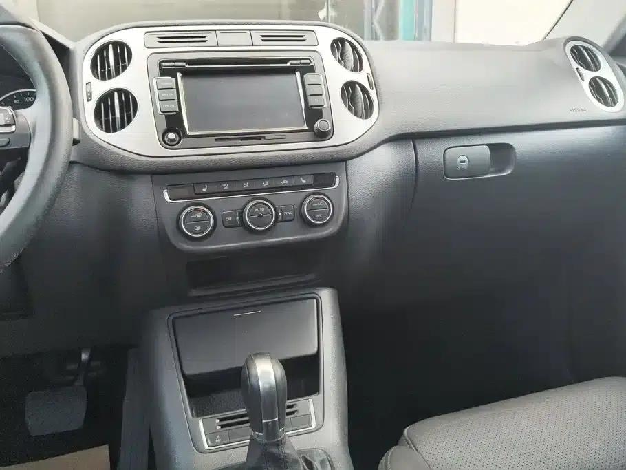Tiguan 2013 1.8TSI Automatic 4WD Luxury — миниатюра 13