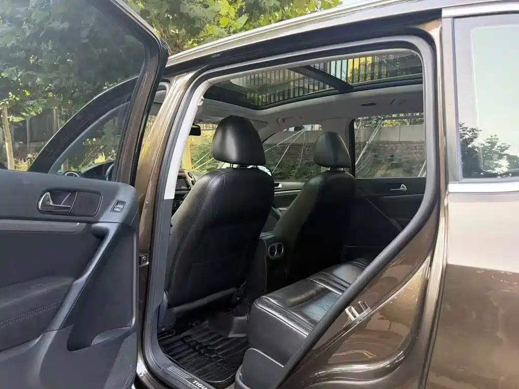 Tiguan 2015 1.8TSI Automatic 2WD Luxury — миниатюра 10