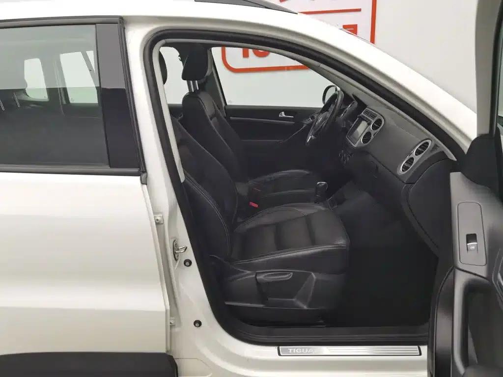 Tiguan 2017 300TSI Automatic 2WD Silk Road Comfort Edition — миниатюра 23