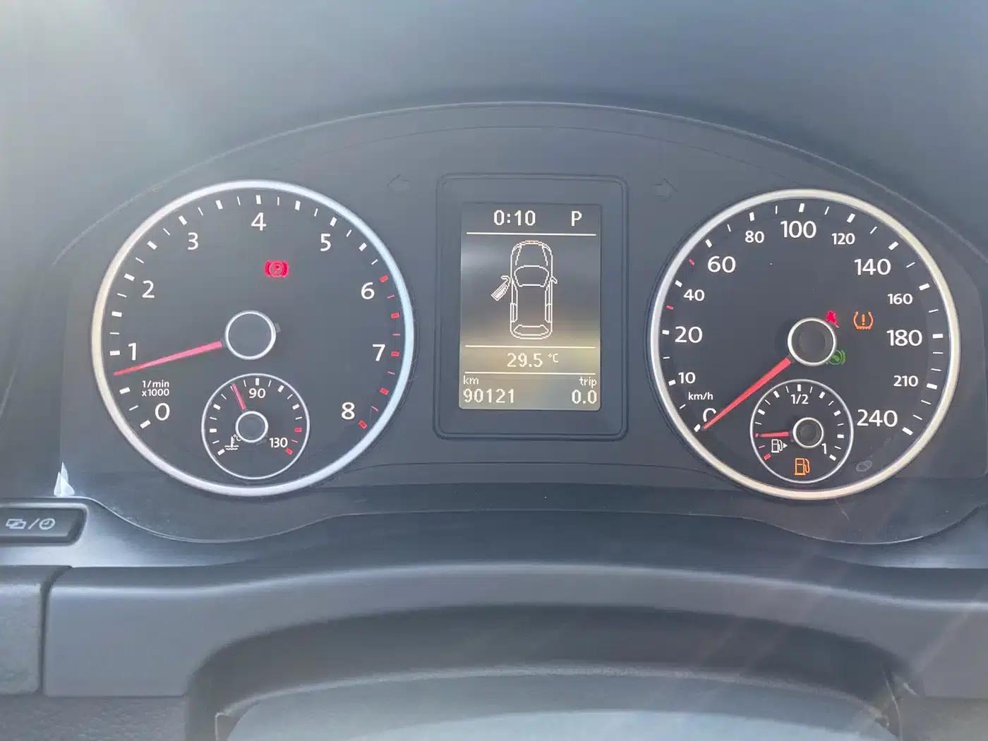 Tiguan 2017 300TSI Automatic 2WD Silk Road Comfort Edition — миниатюра 14