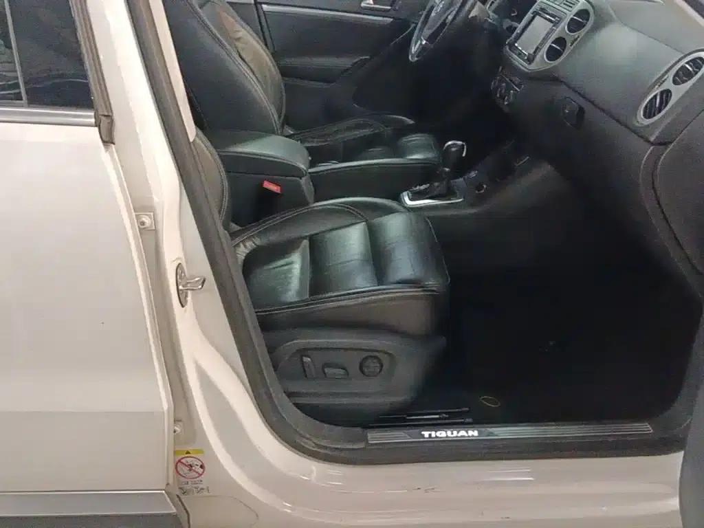 Tiguan 2015 1.8TSI Automatic 2WD Luxury — миниатюра 25