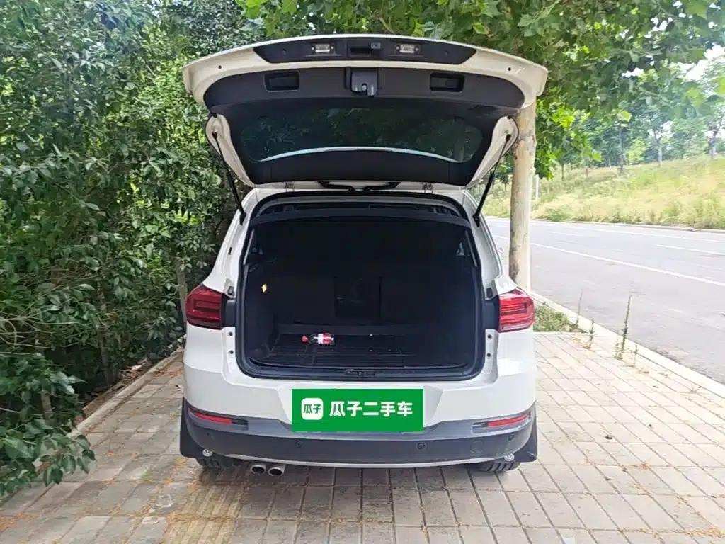 Tiguan 2015 1.8TSI Automatic 2WD Luxury — миниатюра 15