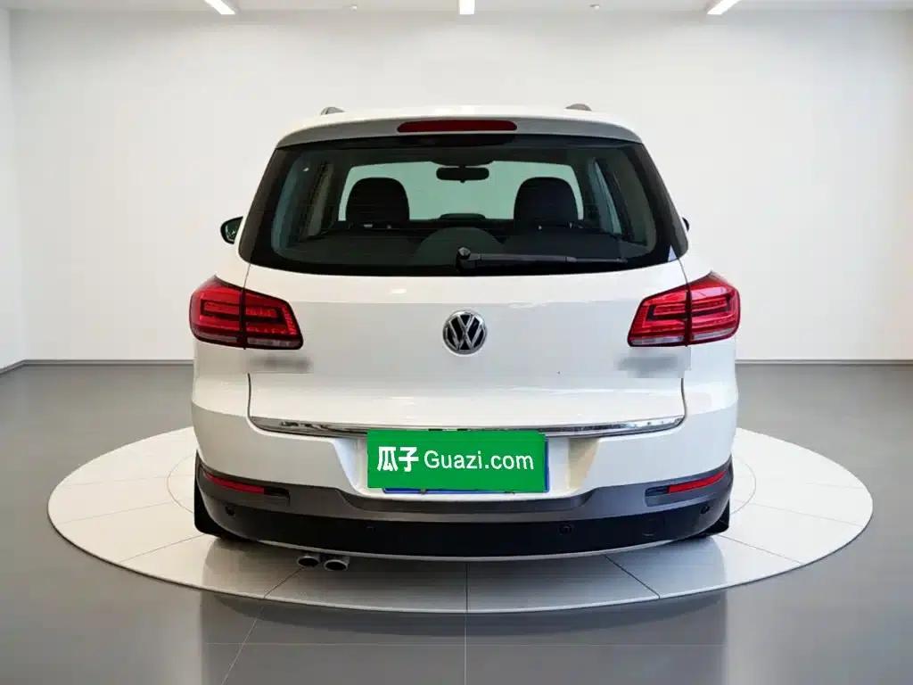 Tiguan 2015 1.8TSI Automatic 2WD Luxury — миниатюра 4