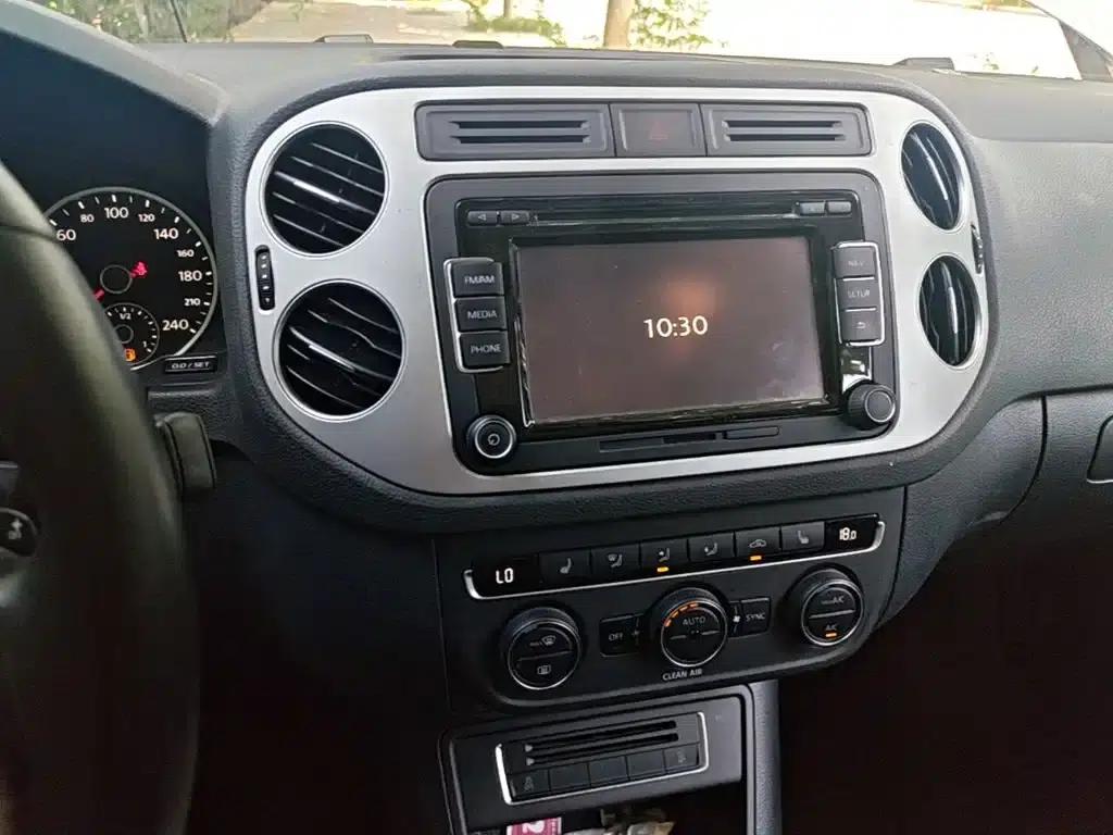Tiguan 2015 1.8TSI Automatic 2WD Luxury — миниатюра 9