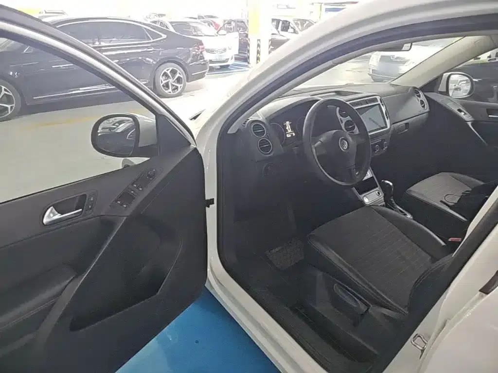 Tiguan 2017 300TSI Automatic 2WD Silk Road Fashion Edition — миниатюра 16