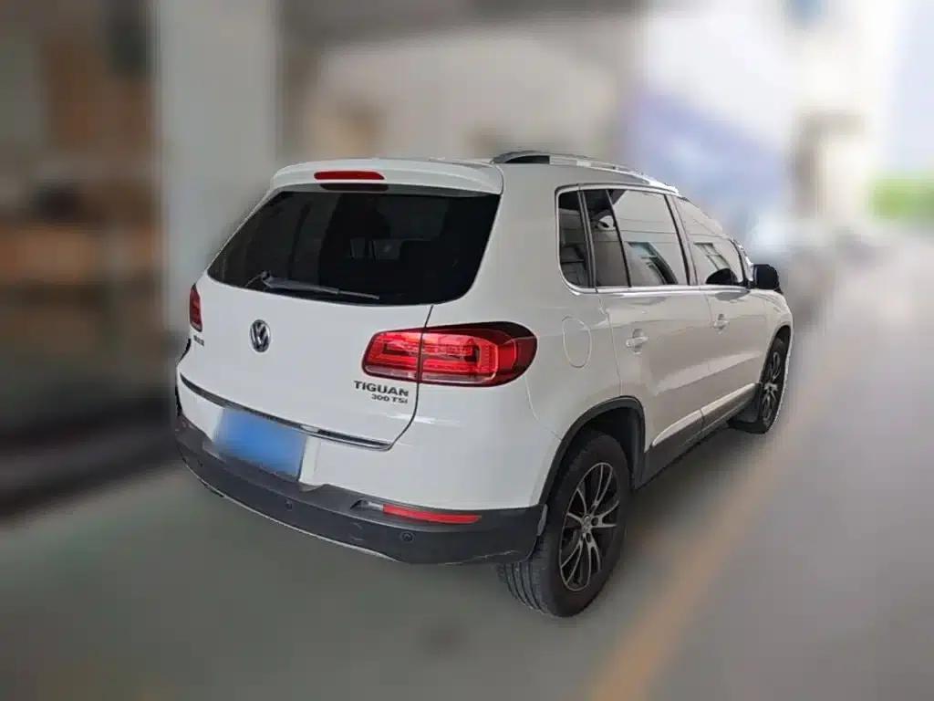 Tiguan 2016 300TSI Automatic 2WD Luxury Edition — миниатюра 12