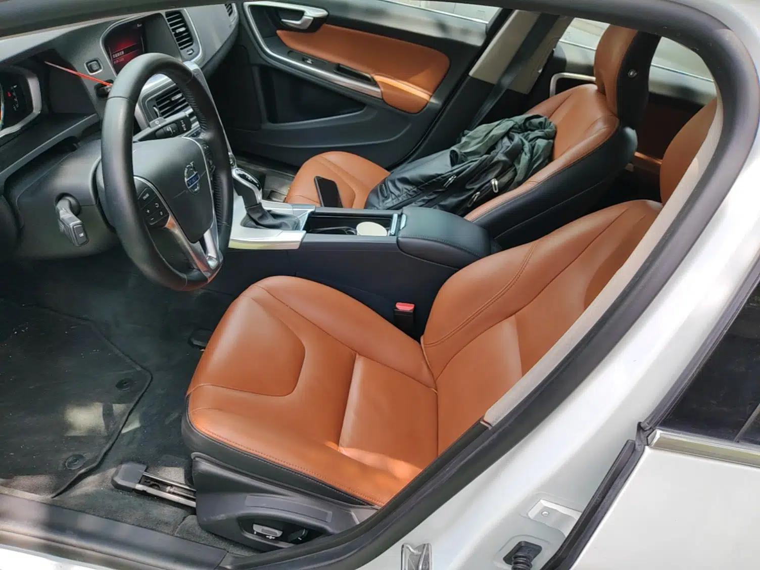 Volvo S60 2018 S60L T4 Zhiyuan Edition — миниатюра 22