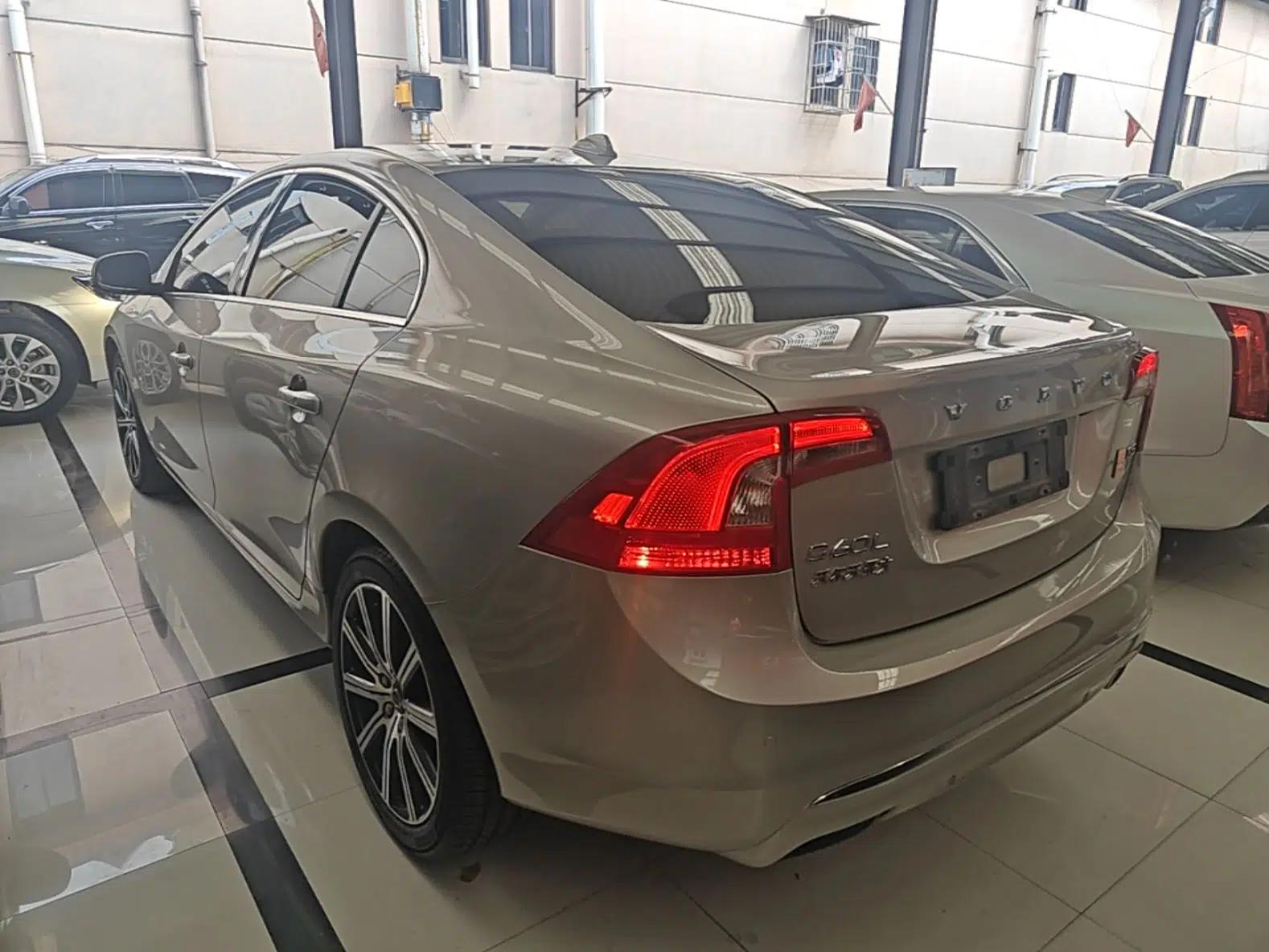 Volvo S60 2019 S60L Facelift T5 Smart Luxury Elite Edition — миниатюра 4