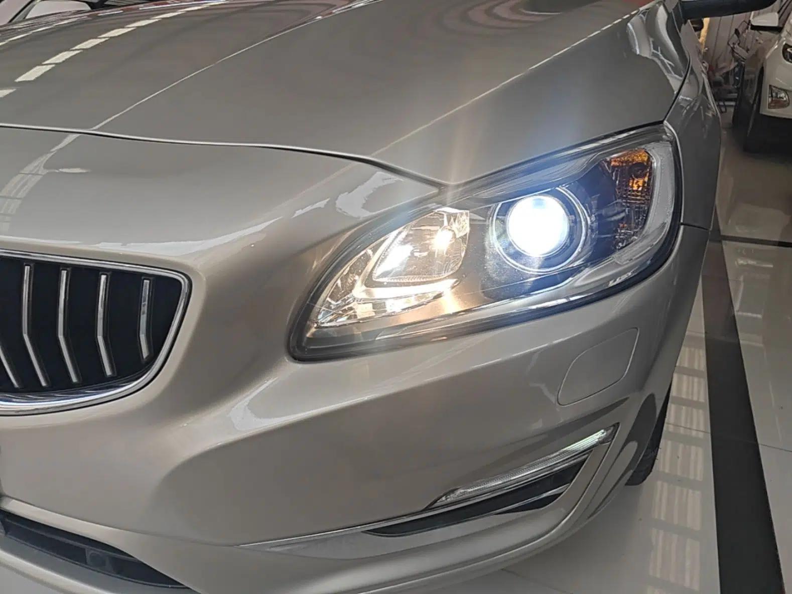 Volvo S60 2019 S60L Facelift T5 Smart Luxury Elite Edition — миниатюра 8
