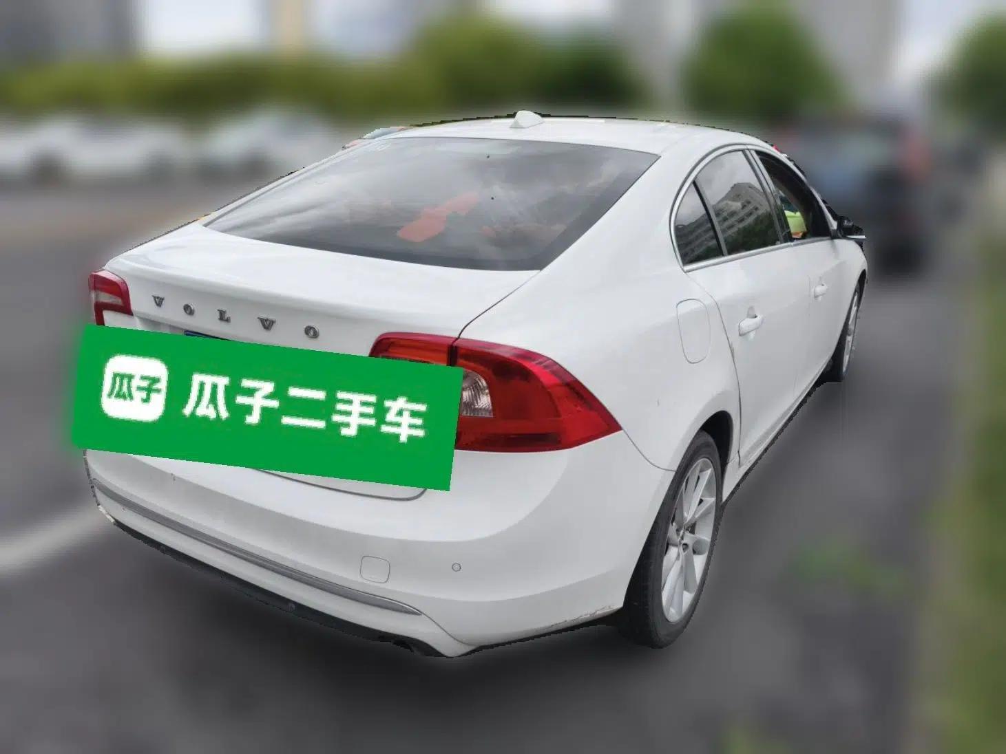 Volvo S60 2016 S60L T4 Zhiyuan Edition — миниатюра 6