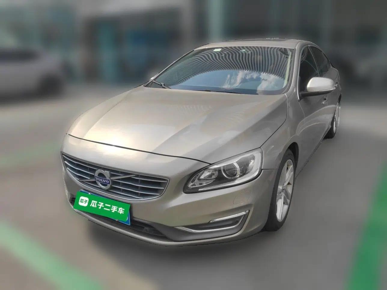 Volvo S60 2015 S60L T5 Intelligent Drive Edition — миниатюра 1
