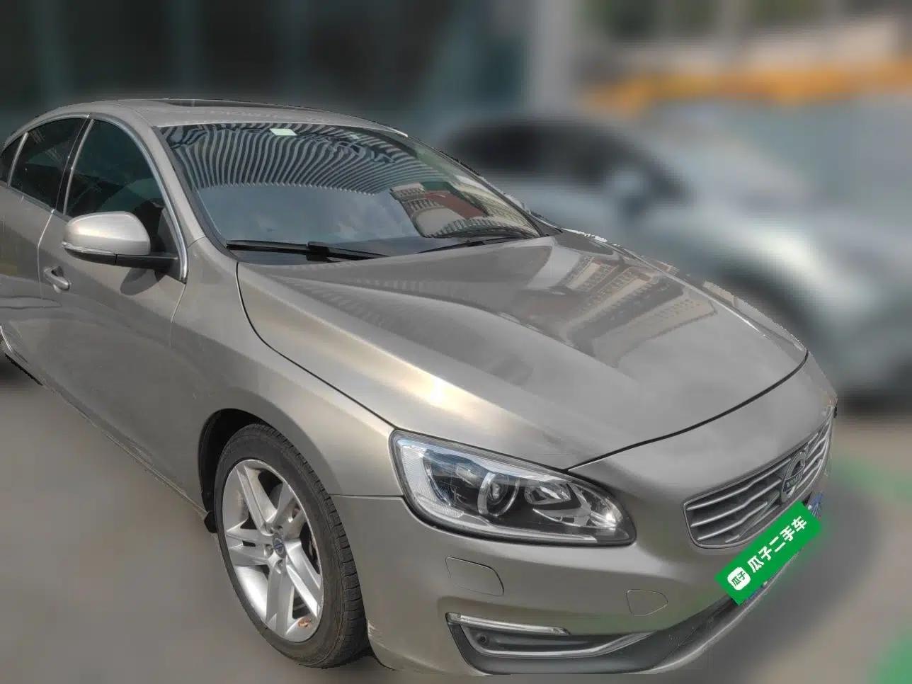 Volvo S60 2015 S60L T5 Intelligent Drive Edition — миниатюра 3
