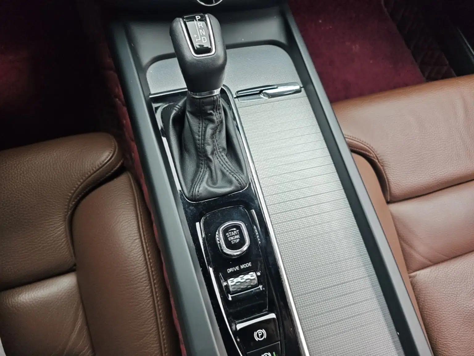 Volvo S60 2020 T4 Zhiyuan Luxury Edition — миниатюра 16
