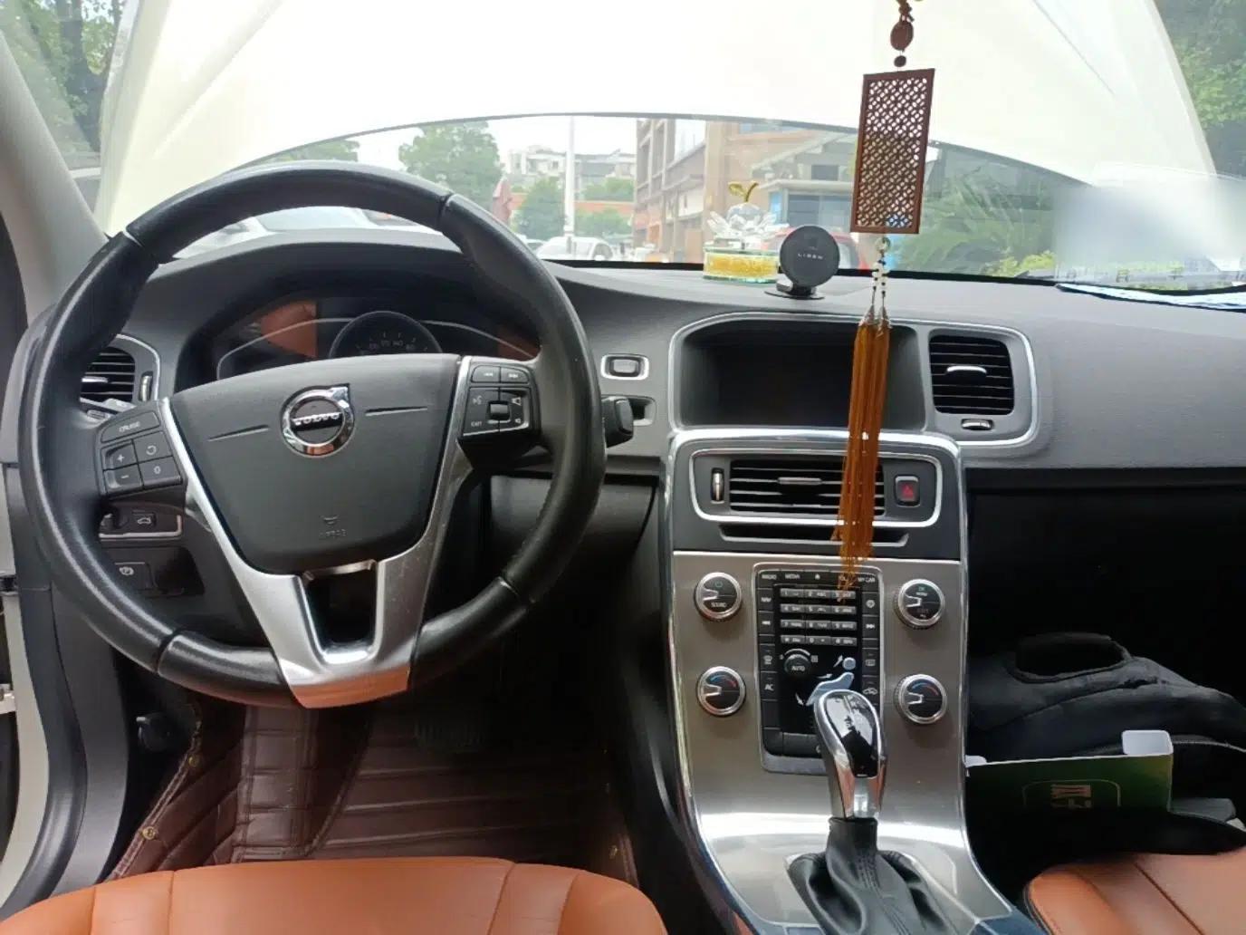 Volvo S60 2019 S60L Facelift T5 Intelligent Advanced Edition — миниатюра 12