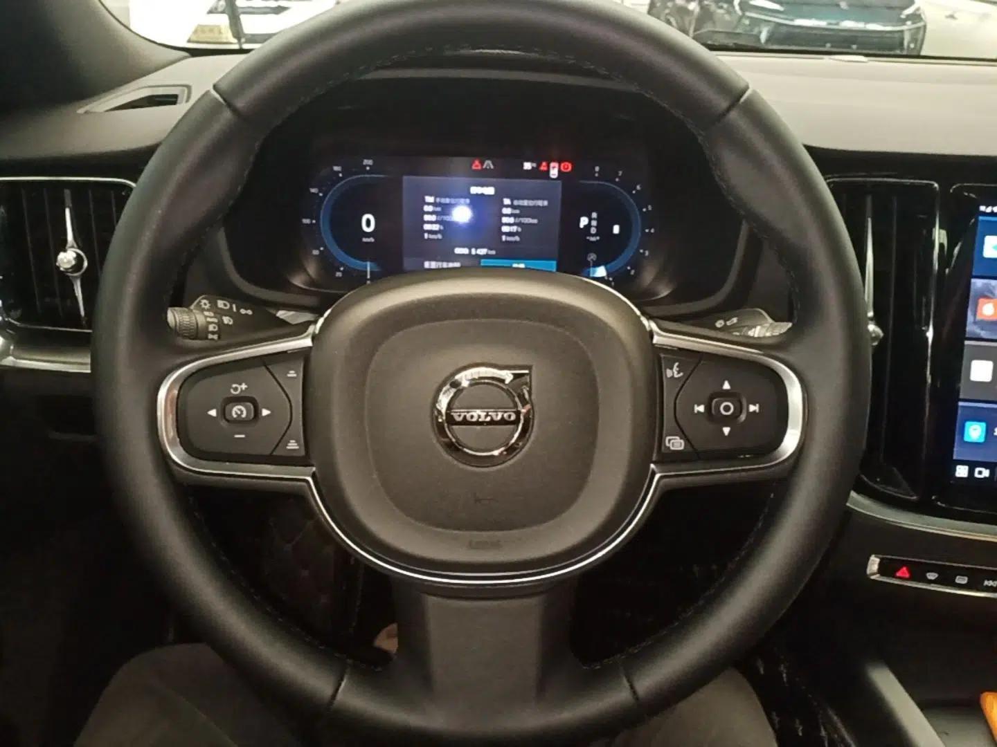 Volvo S60 2025 B4 Zhiyi Luxury Edition — миниатюра 13