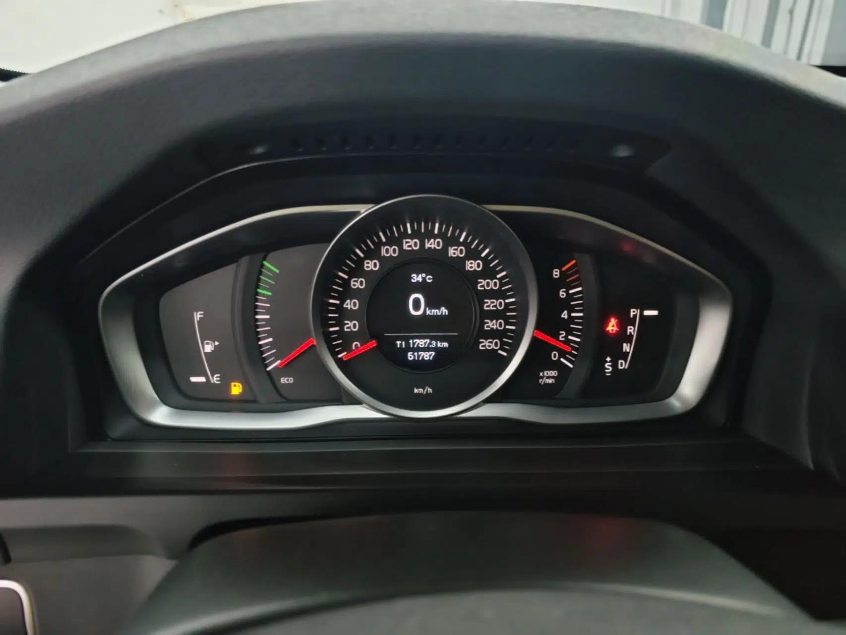 Volvo S60 2017 S60L T3 Smart Upgrade Edition — миниатюра 14