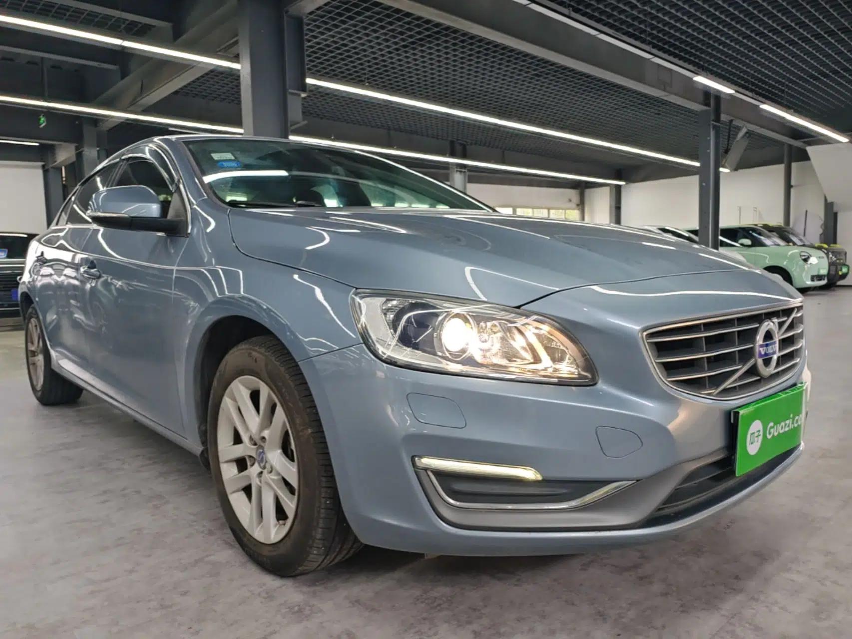 Volvo S60 2017 S60L T3 Smart Upgrade Edition — миниатюра 3