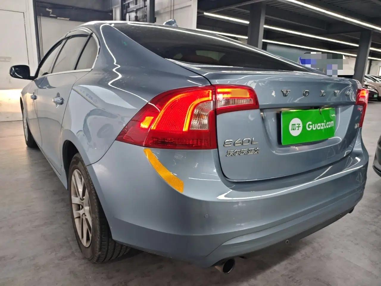 Volvo S60 2017 S60L T3 Smart Upgrade Edition — миниатюра 4