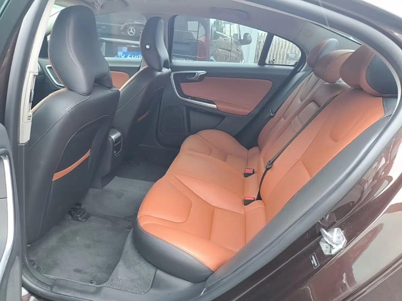 Volvo S60 2019 S60L T3 Intelligent Upgrade Edition — миниатюра 25
